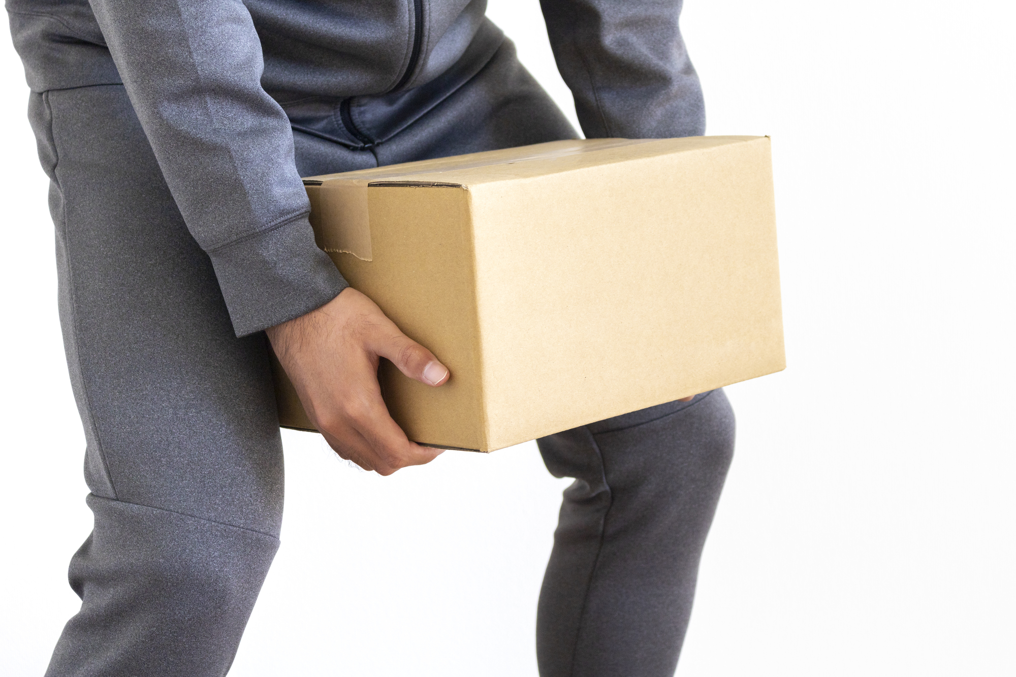 重い荷物の持ち上げ